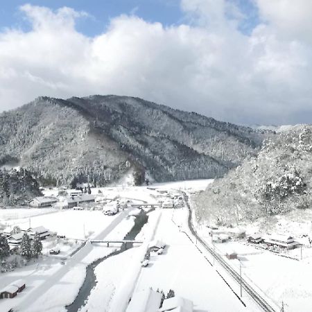 Ryokan Kigusuriya Nantan Kültér fotó