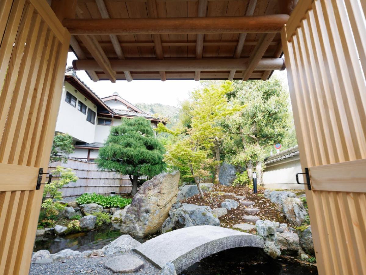 Ryokan Kigusuriya Nantan Kültér fotó